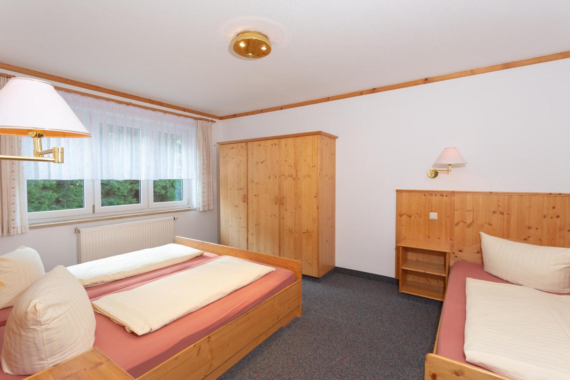 Sportpark Rabenberg Hotel Breitenbrunn  Exterior photo